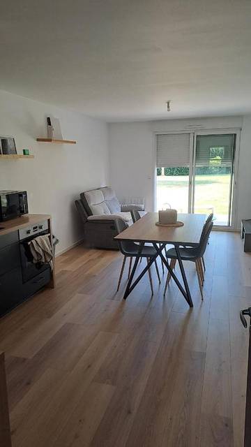 Gîte pour 2 personnes, avec terrasse à Miniac-Morvan