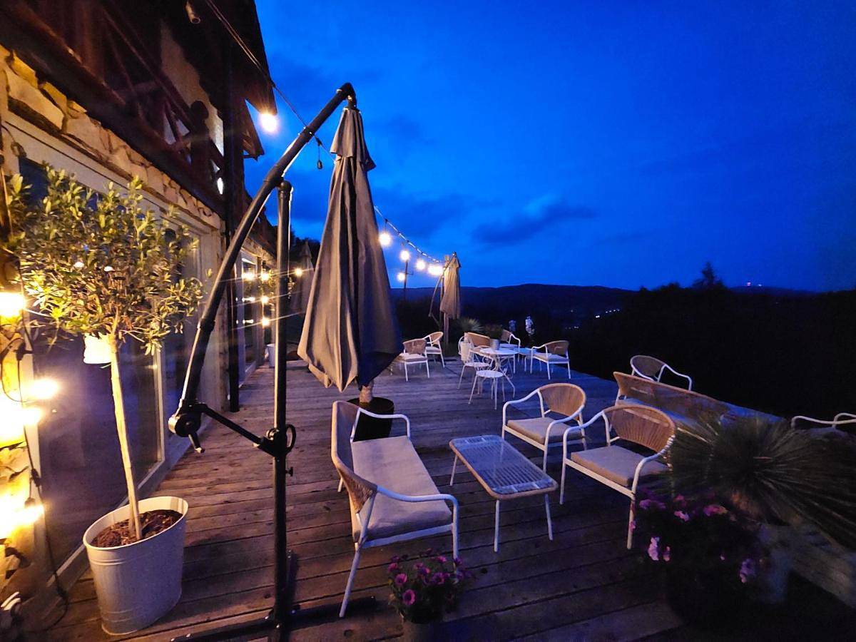 Cały apartament, Chata w Bieszczadzie Spa apartamenty i domki z podgrzewanym basenem in Karpaty (Polska)