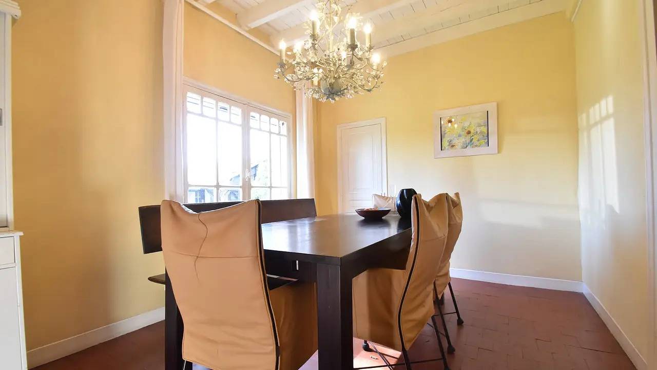 Ganze Ferienwohnung, Ferienwohnung für 10 Personen (230 m²) in Charrin in Charrin, Nièvre