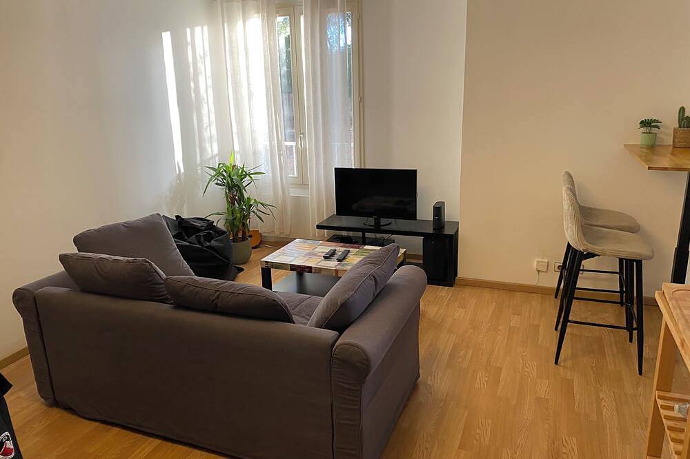 Apartamento entero, Dans une résidence calme en bordure d’un parc.\nappartement T2 spacieux. in Draveil, Essonne