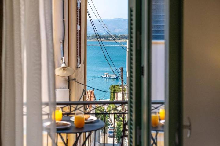 Ferienhaus für 4 Personen, mit Garten und Terrasse sowie Ausblick in Nafplio