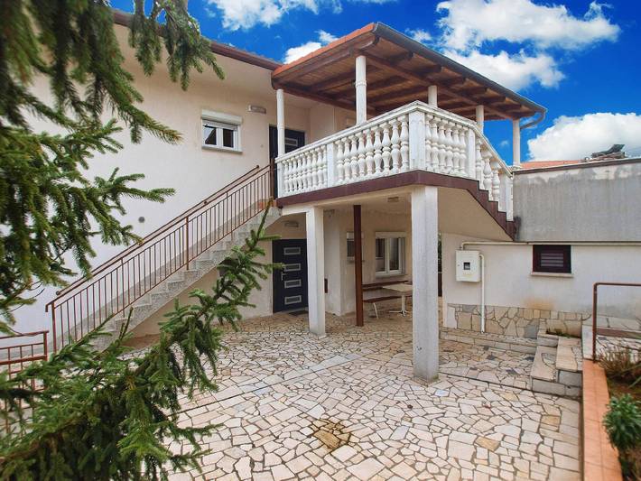 Apartamento para 2 personas, con terraza en Pula