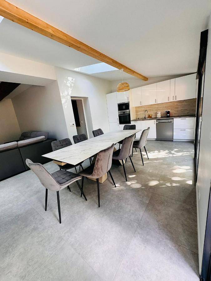 Location de vacances pour 6 personnes, avec terrasse et jardin à Longjumeau - 2