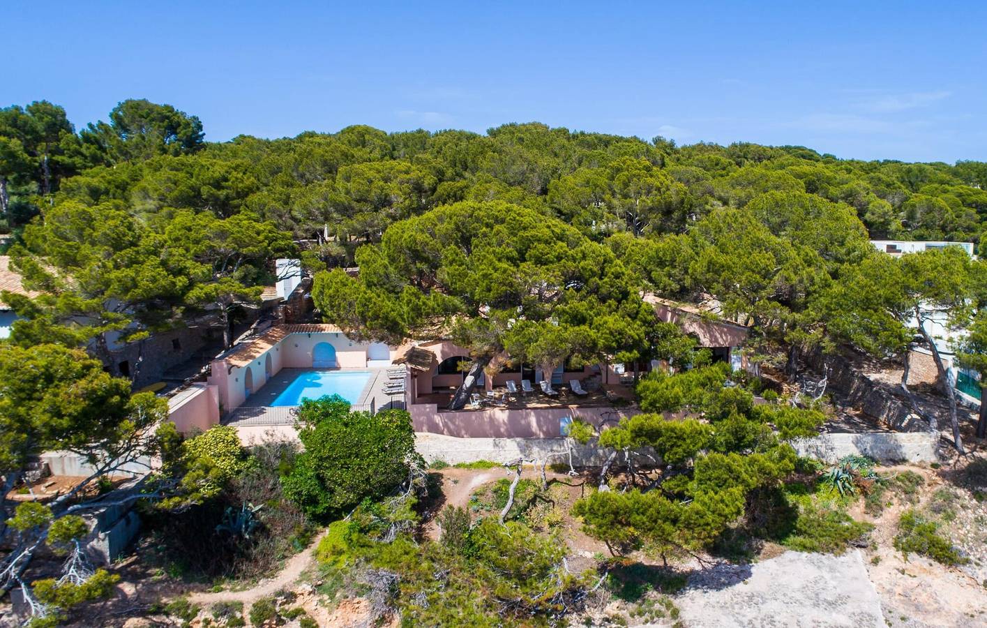 Apartment mit Meerblick, Pool, Küche und AC in Strandnähe in Cala Ratjada, Capdepera