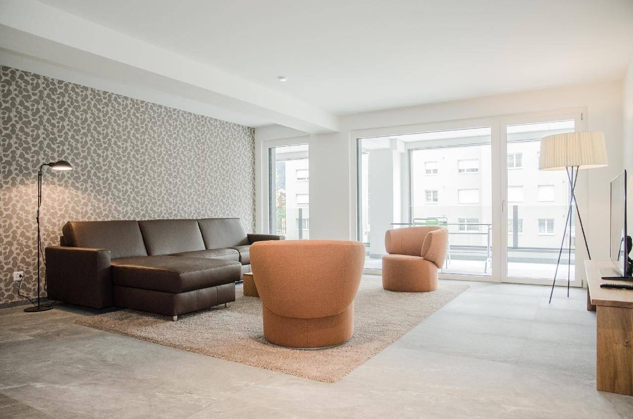 Apartamento vacacional entero, Apartamento de vacaciones para 4 personas con balcón in Interlaken, Lago de Thun