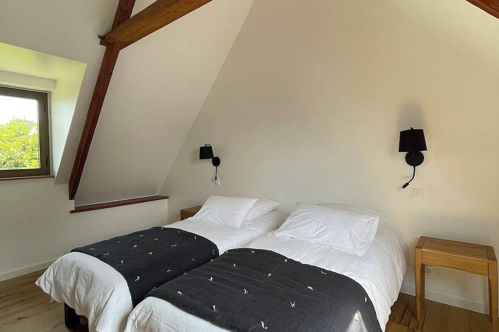Completely renovated house facing the sea! in Île-Grande, Pleumeur-Bodou