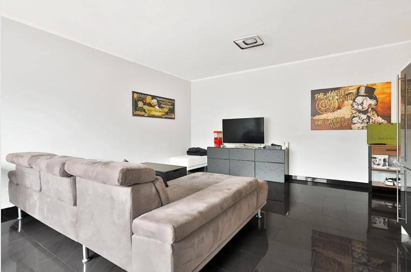 Appartement entier, Two-Bedroom Apartment in Esch-sur-Alzette, Luxembourg