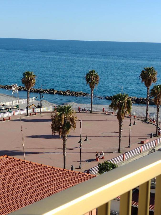 Apartamento de vacaciones para 5 personas, con vistas y terraza - 1
