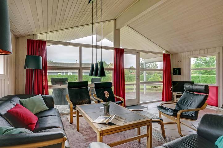 Ferienhaus für 8 Personen, mit Terrasse und Sauna in Købingsmark Strand - 4