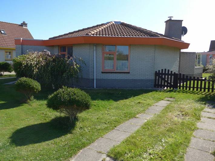 Ferienhaus für 6 Personen, mit Terrasse in Julianadorp - 3