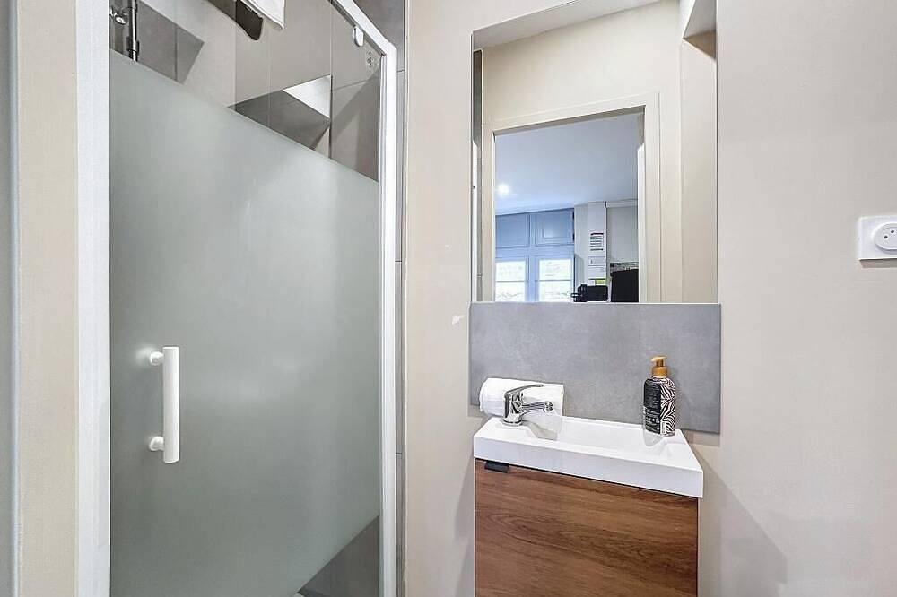 Entire apartment, Brand new apartment 4 pers.N°2 in Riom, Riom region