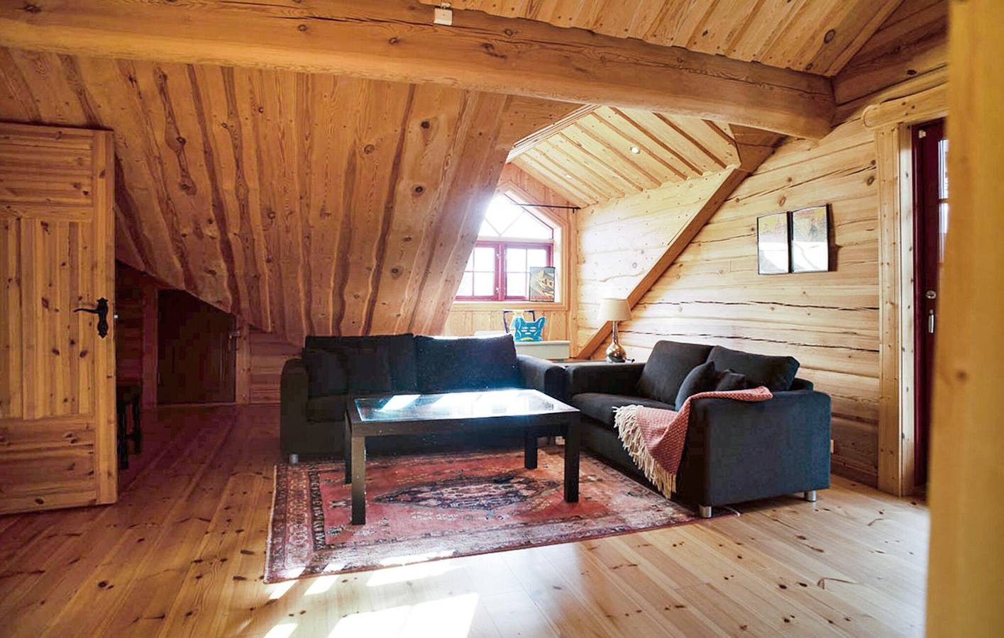 Ganze Ferienwohnung, Ferienwohnung für 12 Personen mit Terrasse in Bjorli, Lesja