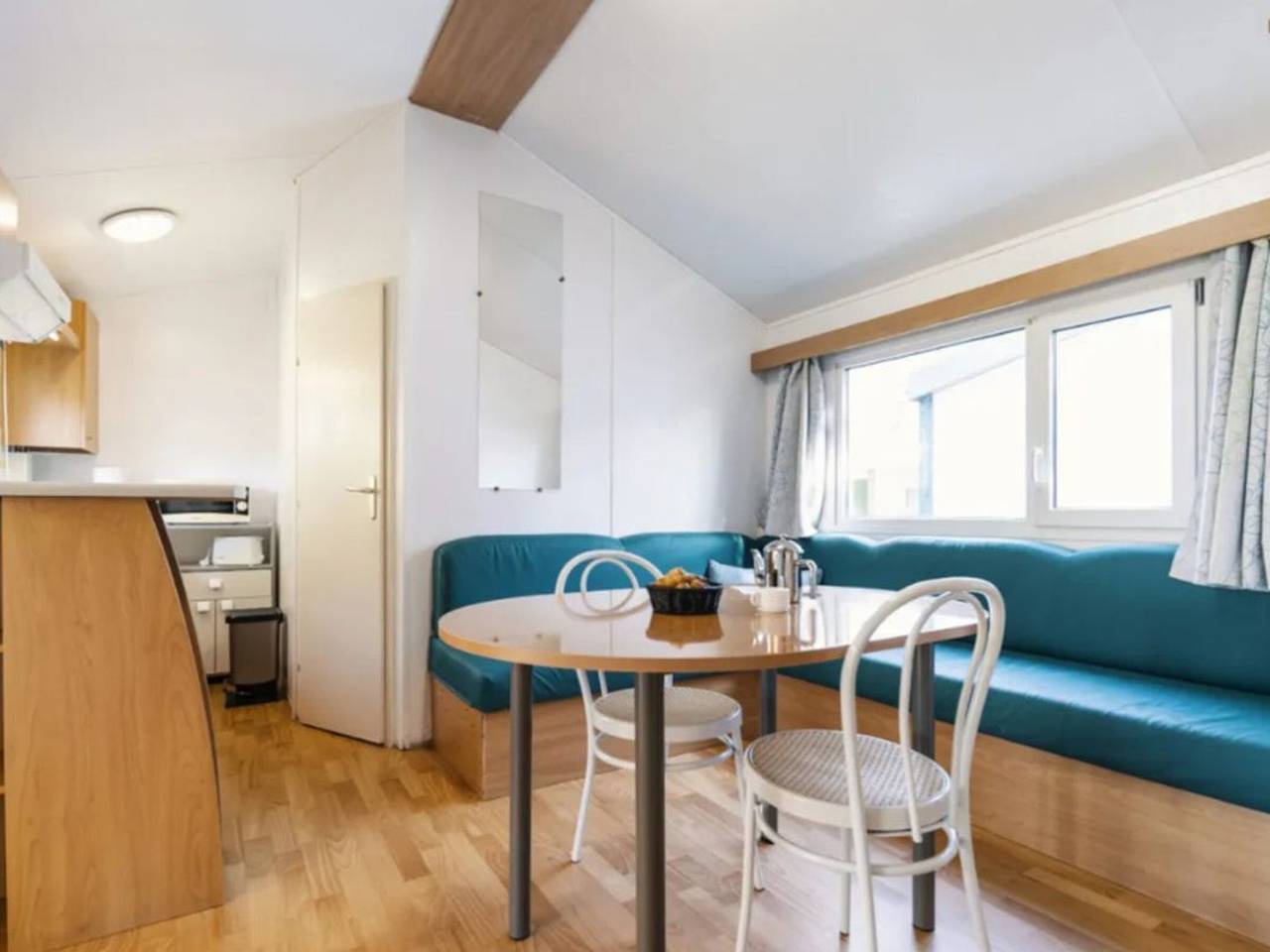 Mobilheim 4 Pers. mit Terrasse & Grill in Rivedoux-Plage, Ile de Re