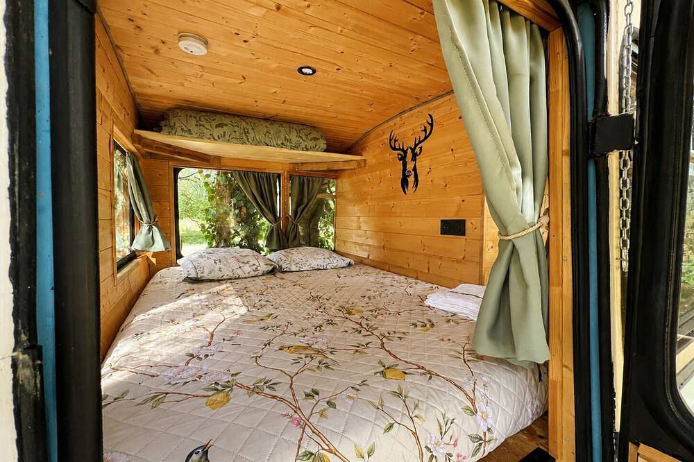 Bus Insolite avec Escape Room in Mignaloux-Beauvoir, Vienne (France)