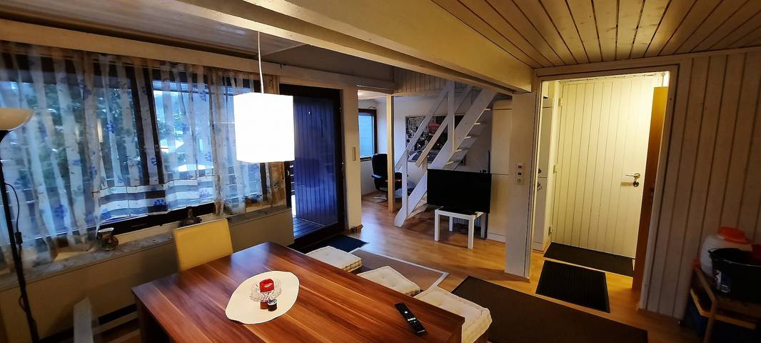 Chalet für 4 Personen, mit Balkon und Ausblick in Schwäbische Alb