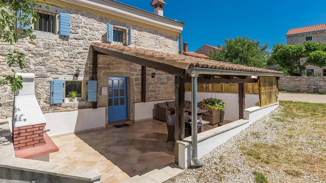 Ferienhaus für 5 Personen (80 m²) in Baderna in Heraki, Zentralistrien