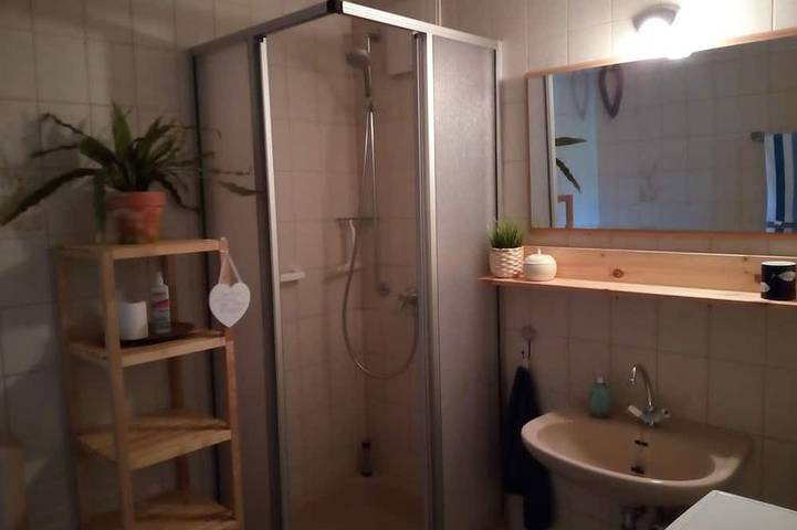 Ganze Wohnung, Diemelwöhnchen -  in den Bergen am (Bade)-See  - Helminghausen in Marsberg, Hochsauerlandkreis