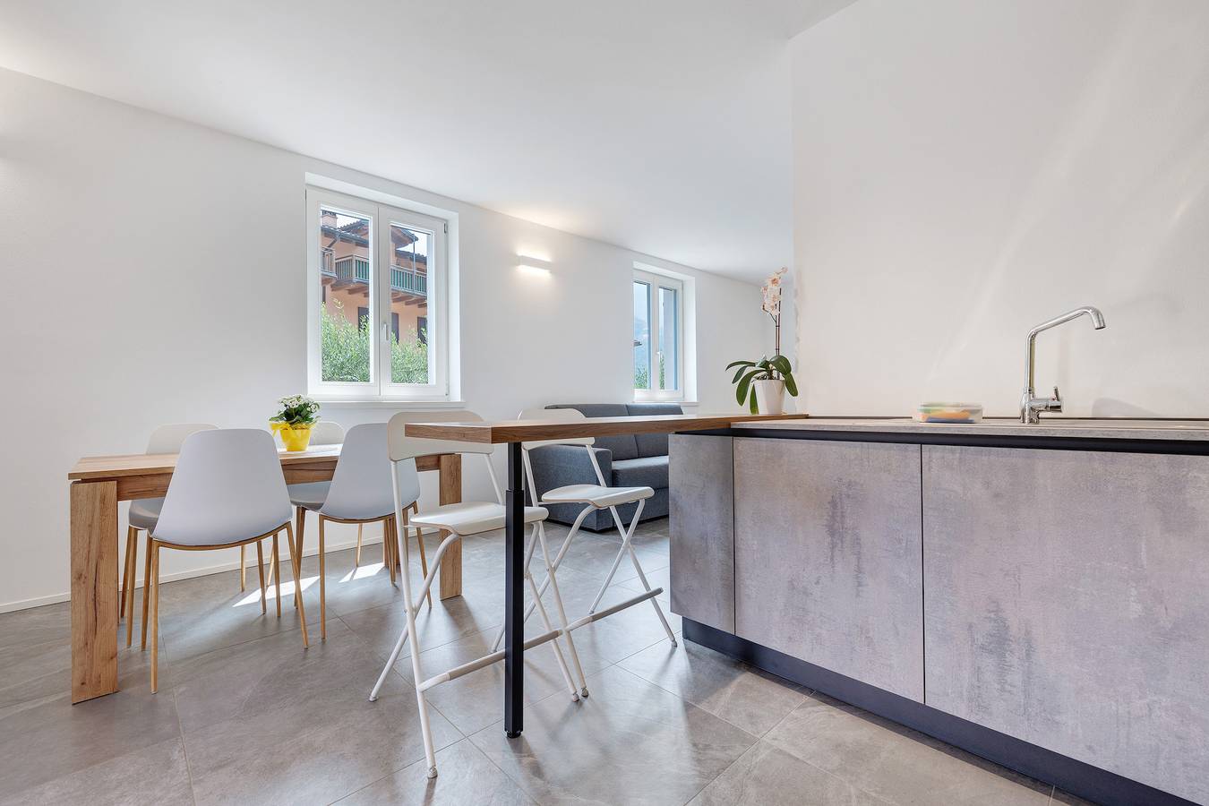 Ganze Wohnung, Ferienwohnung 'Smart - Klimt' mit Bergblick in Dro, Gardasee-Berge