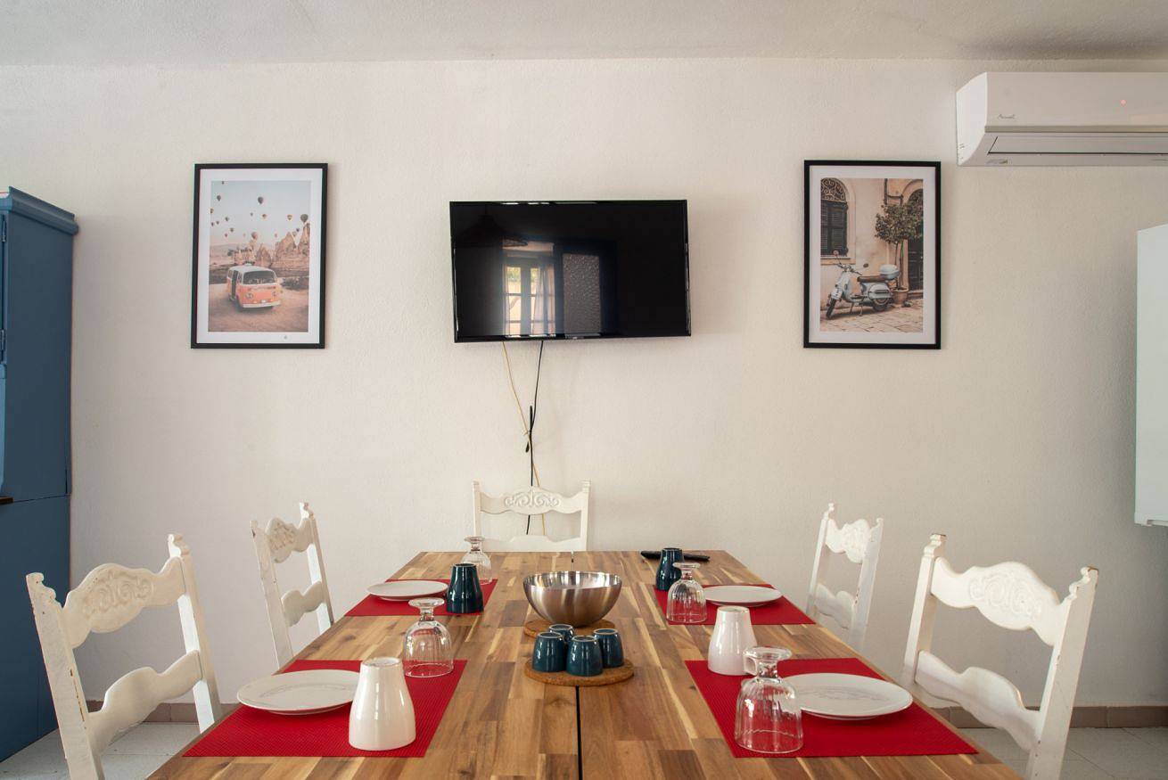 Ganze Wohnung, Baccu Mandara Rustic Villa with Pool&Parking! in Geremeas, Torre delle Stelle