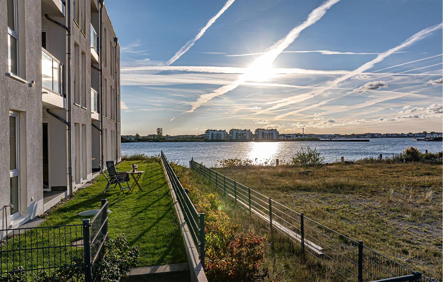 Ganze Ferienwohnung, Ferienwohnung mit Meerblick, Terrasse und Parkplatz, 700m zum Weidefelder Strand in Olpenitz, Kappeln