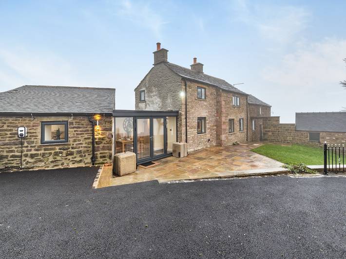 Cottage for 6 people, with Garden in Staffordshire Moorlands