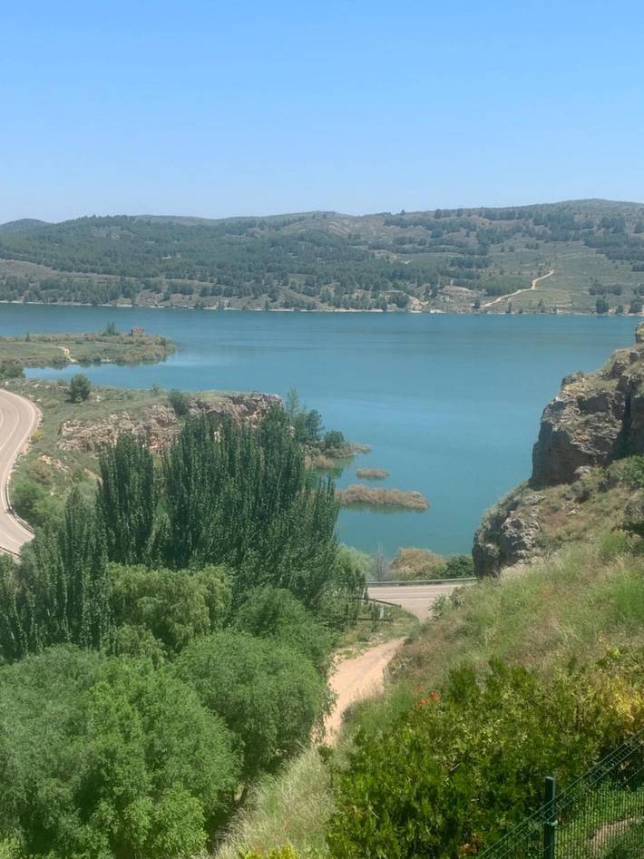 Casa vacacional 'Mirador Del Río Piedra' con vistas al lago, Wi-Fi y aire acondicionado in Nuévalos, Provincia de Zaragoza
