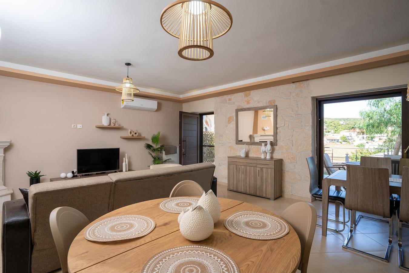 Holiday Home Timos Villa with Mountain View, Wi-Fi and Air Conditioning in Agalas, Laganas