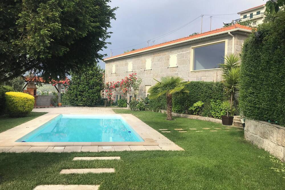 Homerez - Charmante Villa in Resende mit privatem Pool in Resende, Douro-Tal