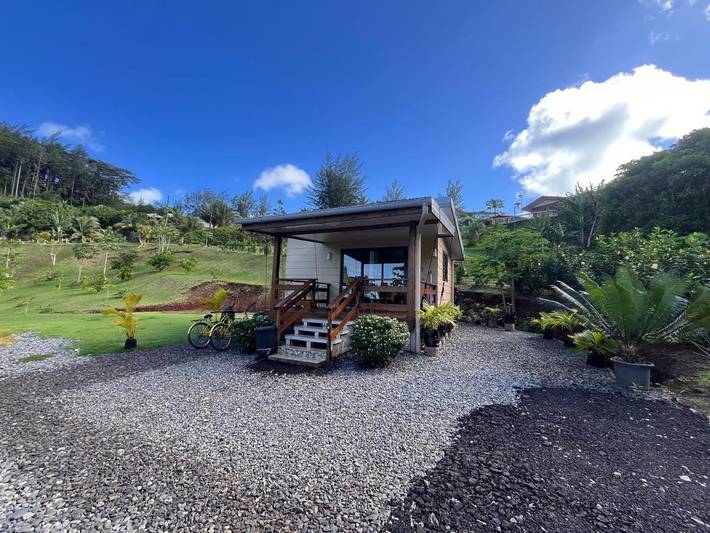 Location de vacances pour 2 personnes, avec terrasse ainsi que vue et jardin dans Huahine - 3