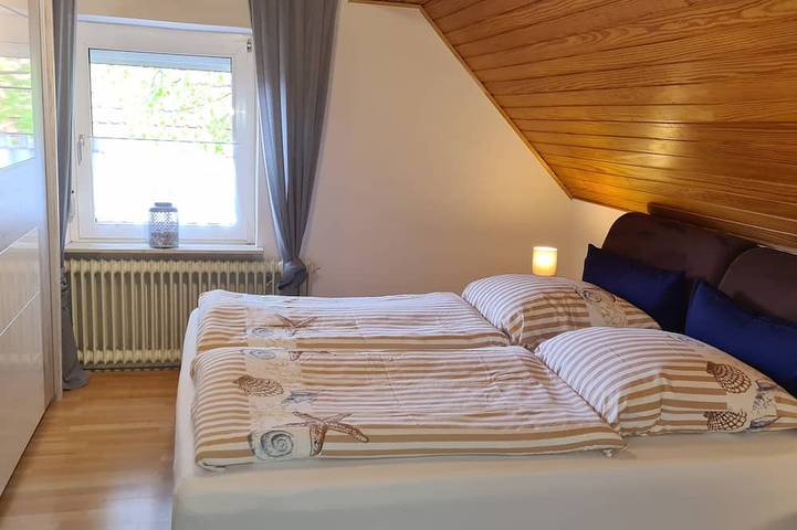 Entire apartment, Feel-good apartment in East Frisia: perfect for couples & business trips, Aurich Ogenbargen in Aurich, Landkreis Aurich