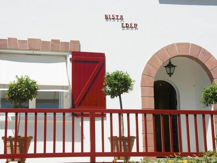 Chambre d’hôte pour 2 personnes, avec Piscine à Bidart