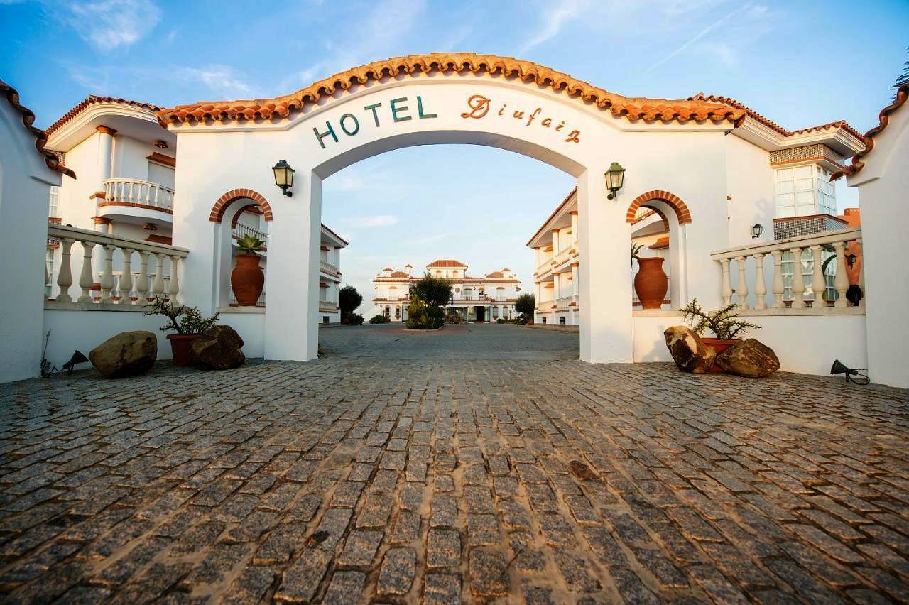 Hotel y Apartamentos Diufain in La Fontanilla, Conil de la Frontera