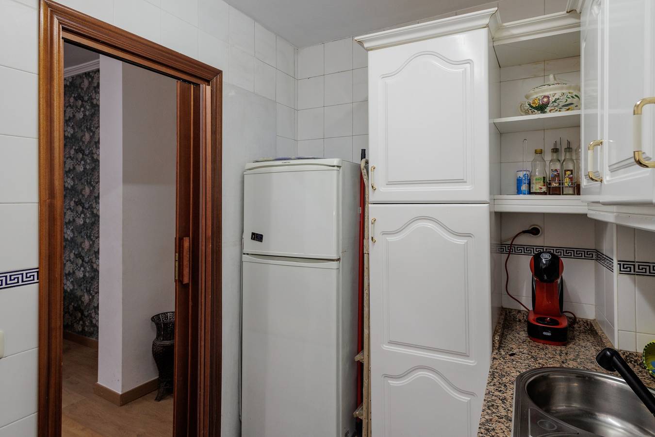 Ganze Wohnung, Apartment 'Juderia Center Premium Suites Free Parking' mit Balkon, Wlan & Klimaanlage in Casco Antiguo, Sevilla