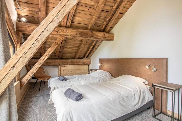 Gîte pour 12 personnes, avec sauna et bassin pour enfant ainsi que vue et jardin, animaux acceptés à Aigueblanche - 3