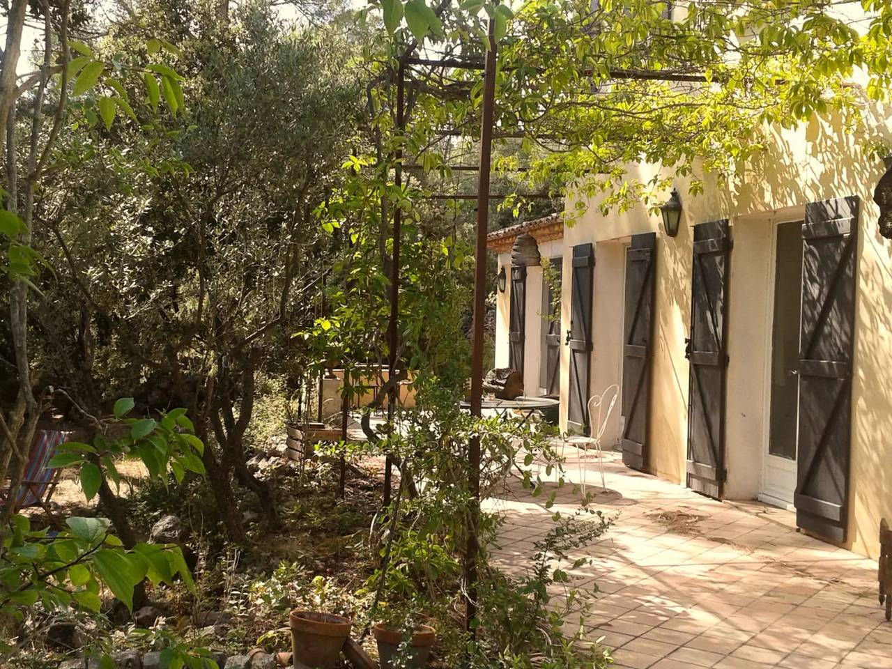 6 personas in Carcès, Región Brignoles