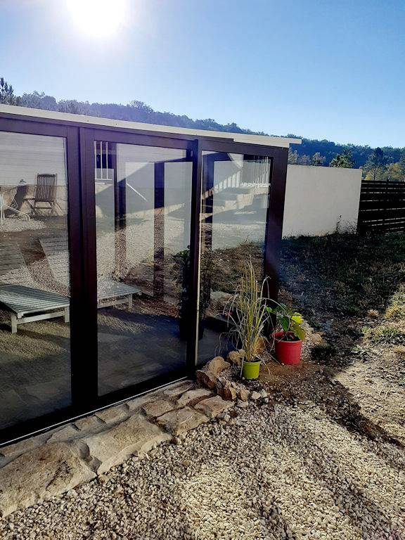 Gîte pour 4 personnes, avec jacuzzi ainsi que jardin et balcon à Salavas - 2