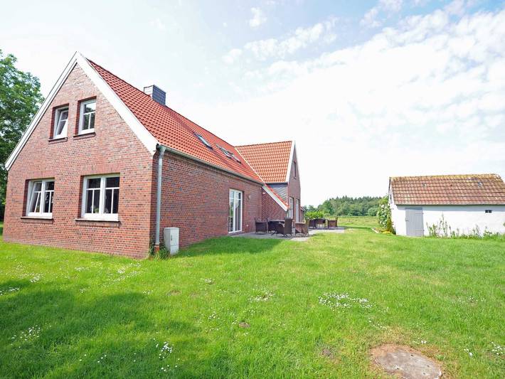 Ferienwohnung für 8 Personen, mit Terrasse und Garten in Moormerland - 2
