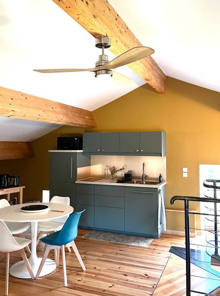 Appartement de vacances pour 2 personnes, avec jardin et piscine, animaux acceptés en Ardèche - 2