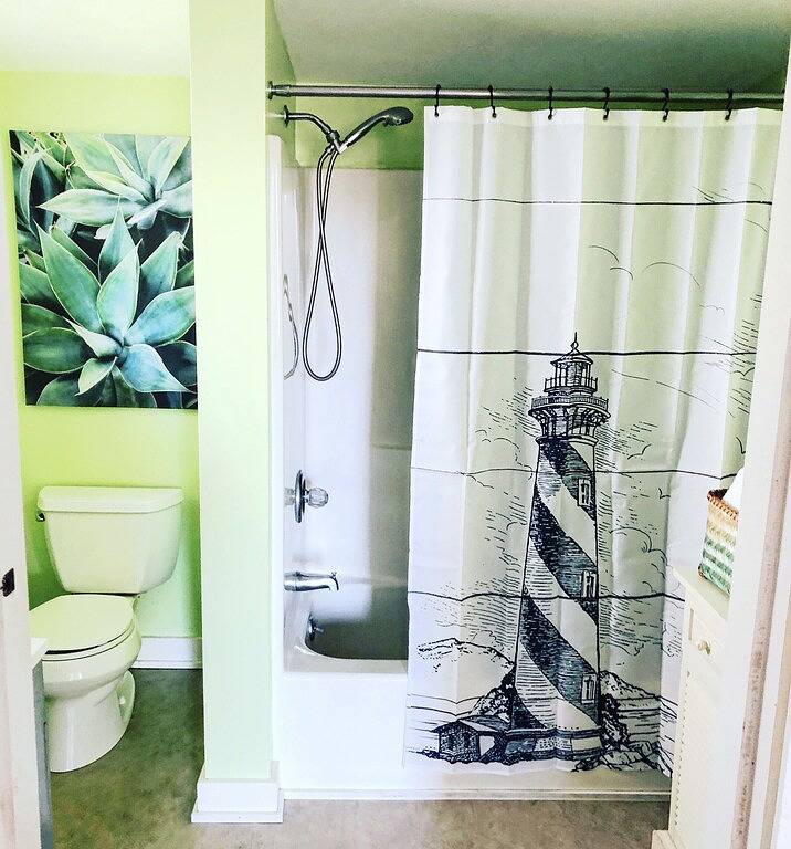 Charming 2 story home near Perkins Cove in Ogunquit, York County