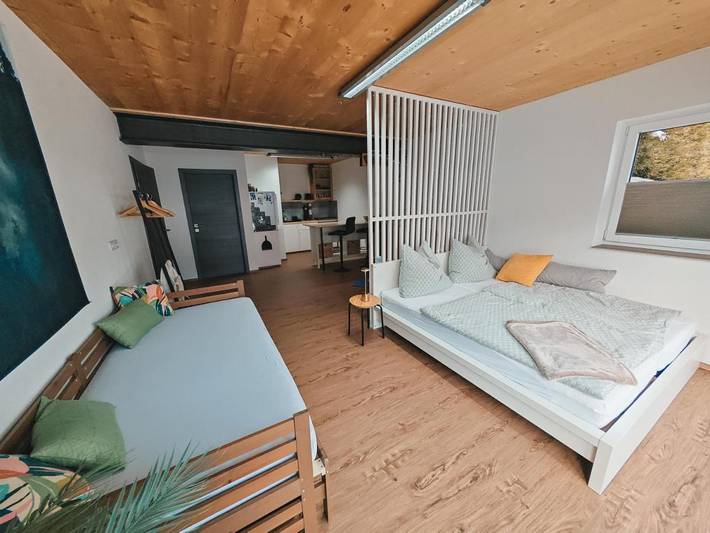 Ferienwohnung für 3 Personen, mit Terrasse und Garten