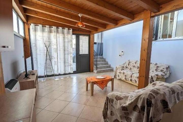 Appartamento per 5 persone, con giardino e terrazza in Milazzo