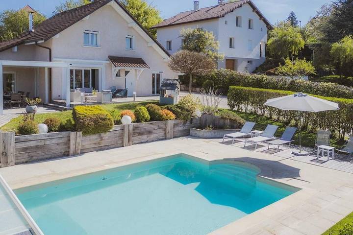 Villa for 8 people, with hot tub and pool as well as terrace - 1