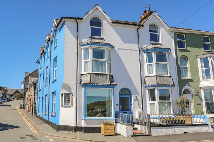 Gwynle - Criccieth in Criccieth, Gwynedd