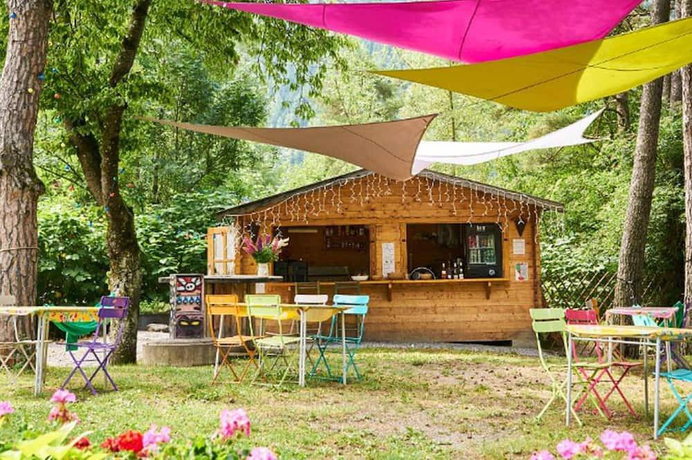 Komfortables Mobilheim mit Terrasse für 4 Personen in Séez, Albertville und Umgebung