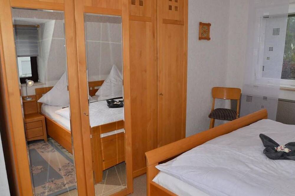 Ganze Wohnung, Ferienwohnung 2 - Ferienwohnungen Wachter*** in Ochsenkopf, Bischofsgrün