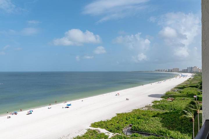 Ferienwohnung für 4 Personen, mit Whirlpool und Pool sowie Balkon - 1