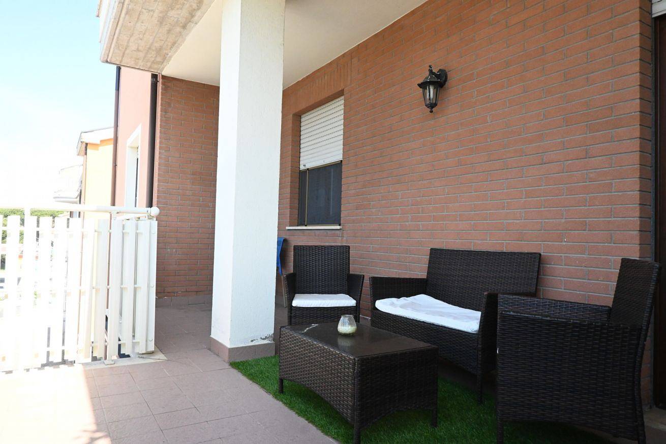 Ganze Wohnung, Ferienwohnung für 6 Personen mit Balkon/Terrasse in Porto Recanati, Adriaküste Marken