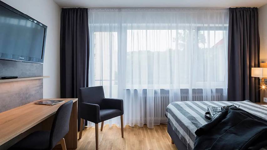 Ferienwohnung für 2 Personen, mit Balkon in Lörrach - 2