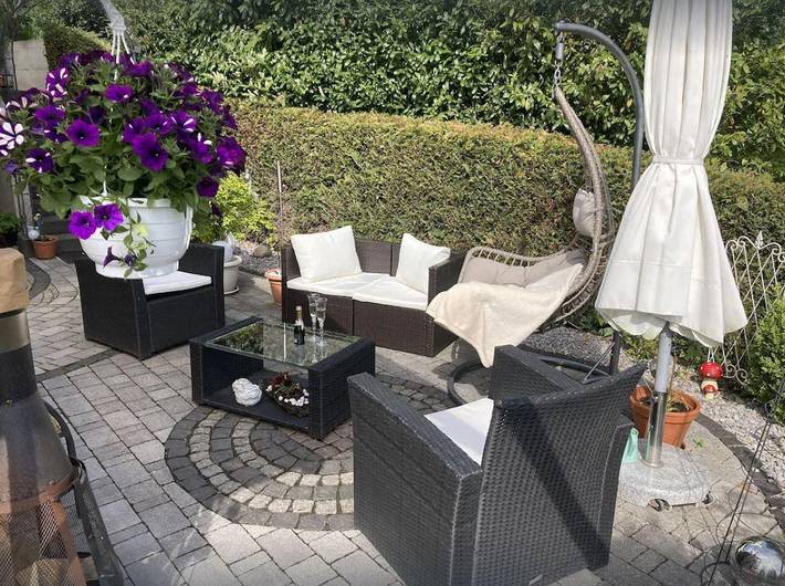 Ferienwohnung für 2 Personen, mit Terrasse und Garten in Marburg