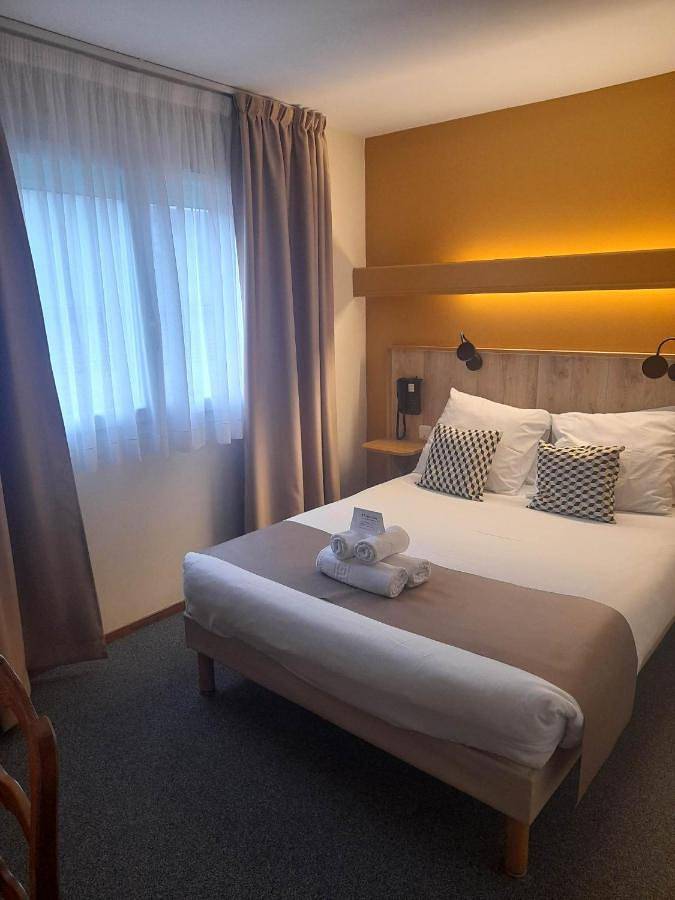 Hotel Saint Christophe in Le Tilleul, Région du Havre